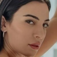 Xris Kovtos Nue