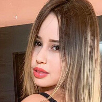 Yanne Beatriz Soares Nue