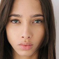 Yasmin Wijnaldum Nue