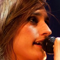Yelle Nue