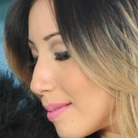 Yu Ferracini Nue