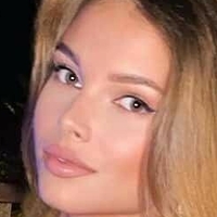 Yulia Polyachikhina Nue