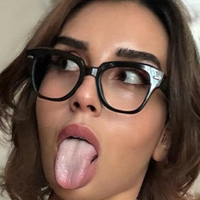 zeliharida Nue