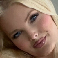 Zienna Sonne Williams Nue