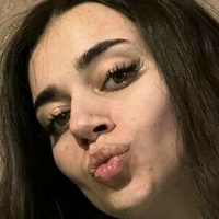 zina_first_kiss Nue