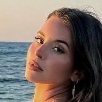 Zoe Liss Nue