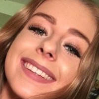Zoe Taylor Nue