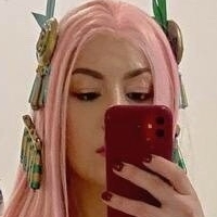 Zoe Volf Cosplay Nue